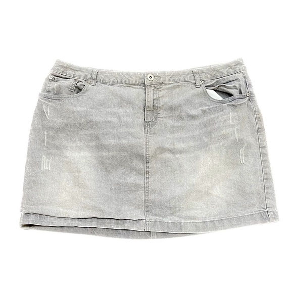 Baccini Gray Stetch Denim Distressed Mini Skirt Size 20W - Picture 1 of 3